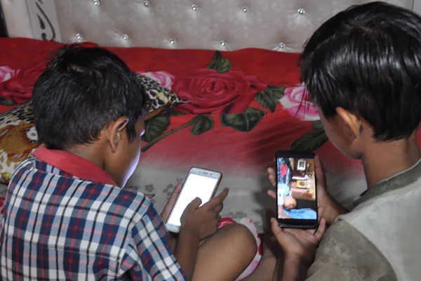 Childhood getting lost in the cell phone world and things parents need to pay attention too